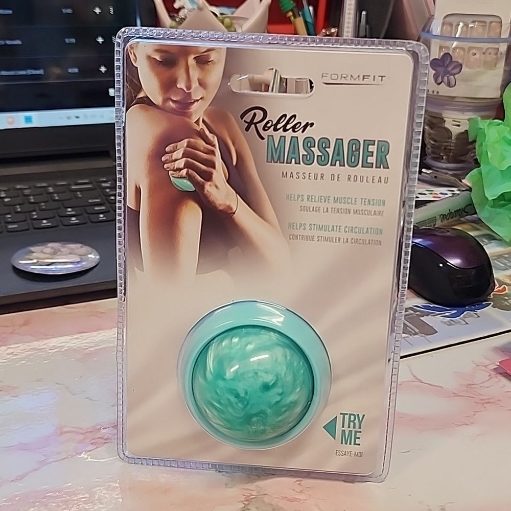 ROLLER MASSAGER NIP COLOR TEAL